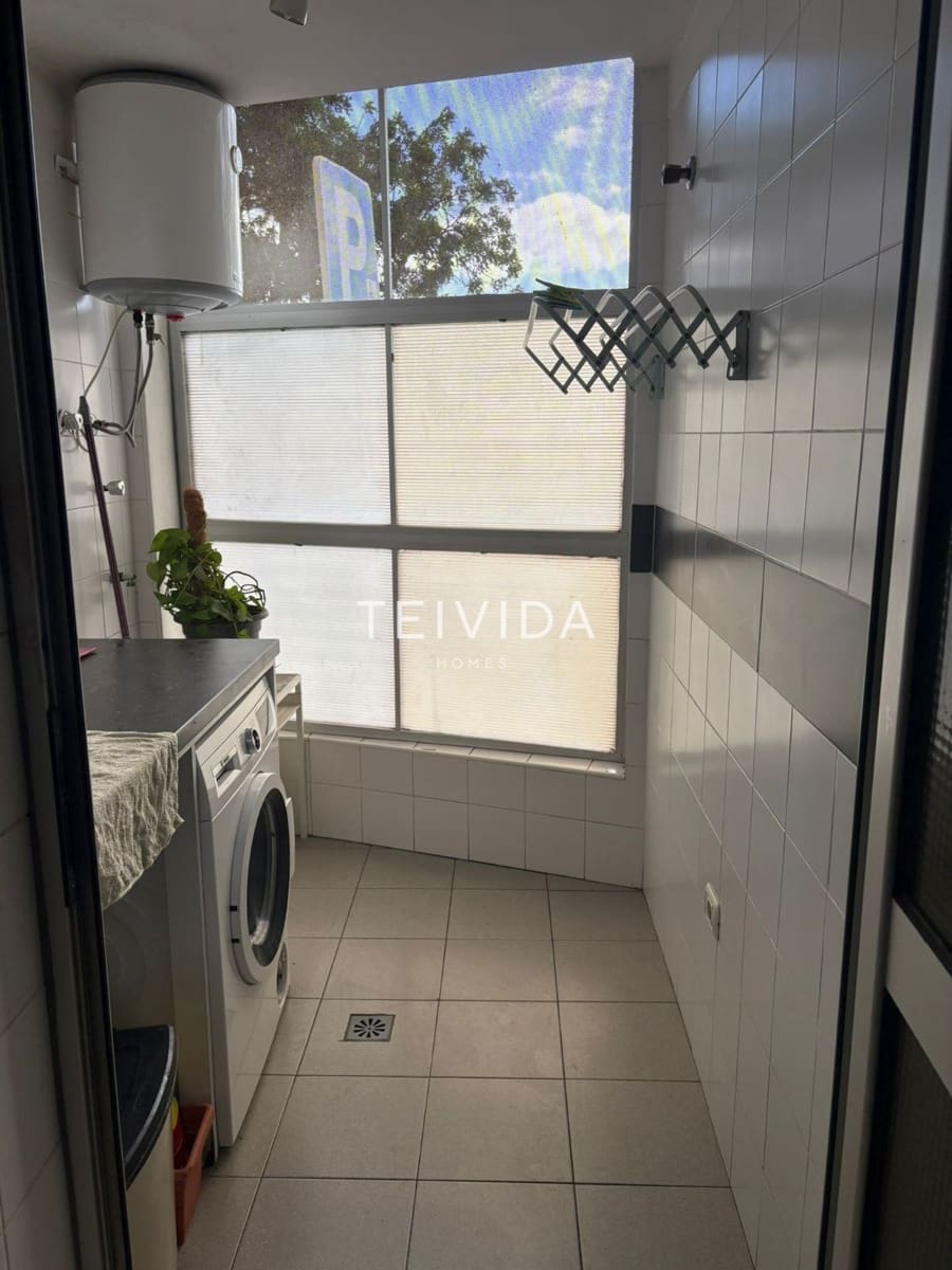 3 bedroom Flat for sale in Santa Cruz de Tenerife - € 253,000 (Ref: 9609932)