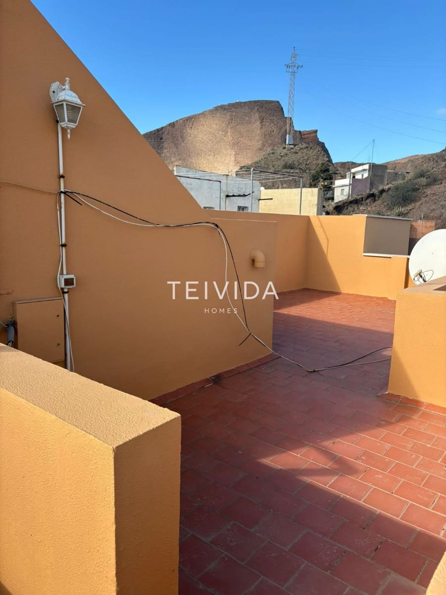 3 bedroom Flat for sale in Santa Cruz de Tenerife - € 253,000 (Ref: 9609932)