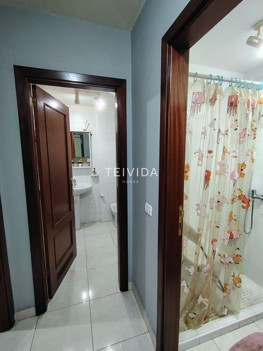 3 bedroom Flat for sale in Santa Cruz de Tenerife - € 253,000 (Ref: 9609932)