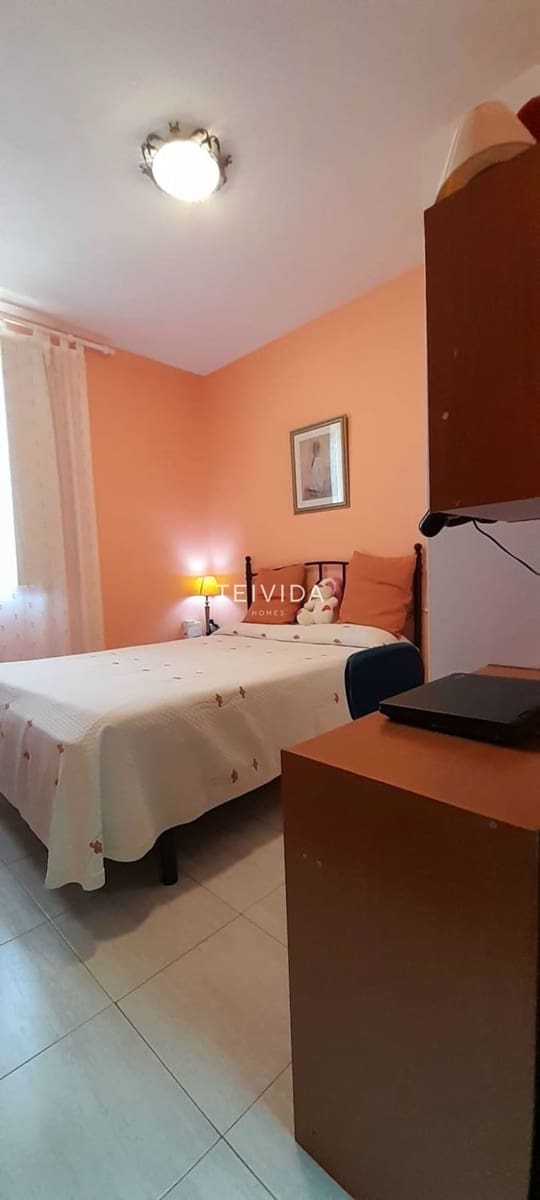 3 bedroom Villa for sale in Las Rosas (Las Galletas) with garage - € 399,900 (Ref: 9610607)