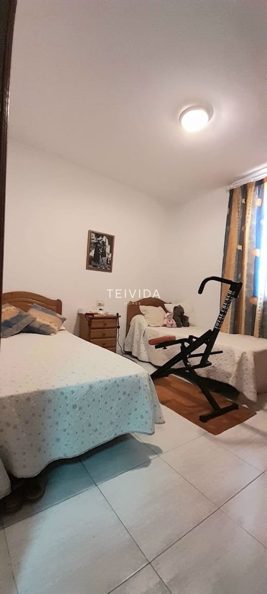 3 bedroom Villa for sale in Las Rosas (Las Galletas) with garage - € 399,900 (Ref: 9610607)