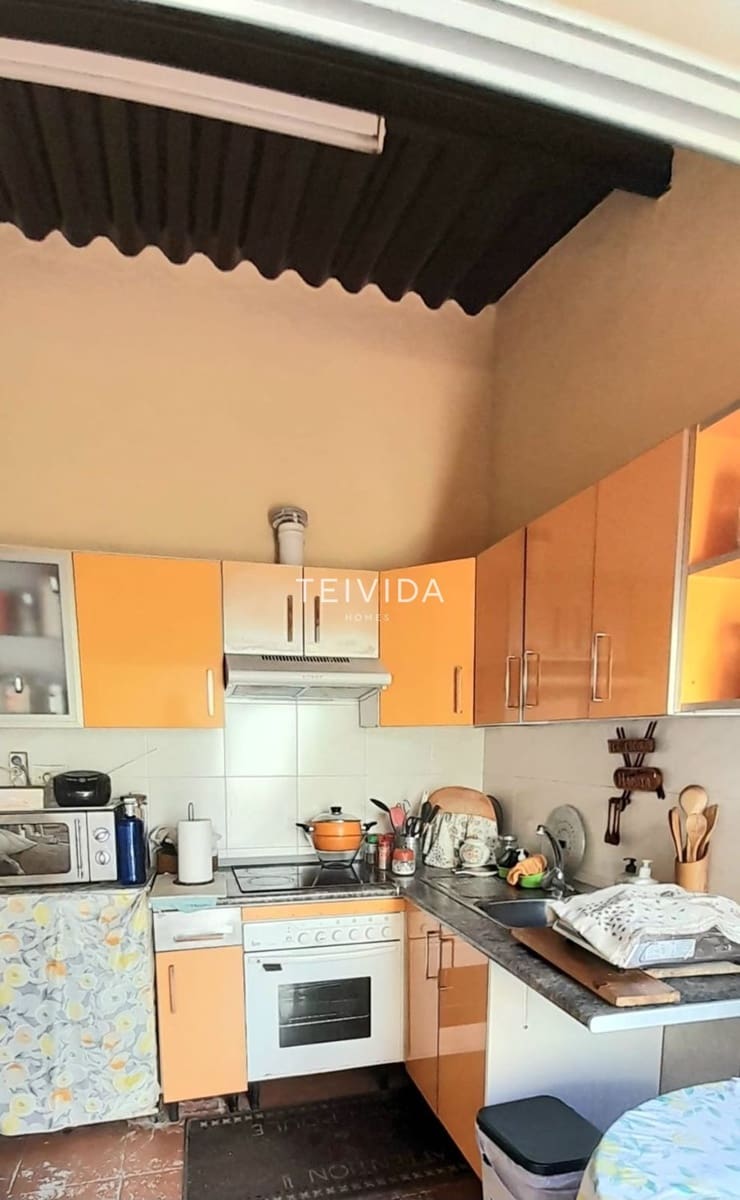 3 bedroom Villa for sale in Las Rosas (Las Galletas) with garage - € 399,900 (Ref: 9610607)