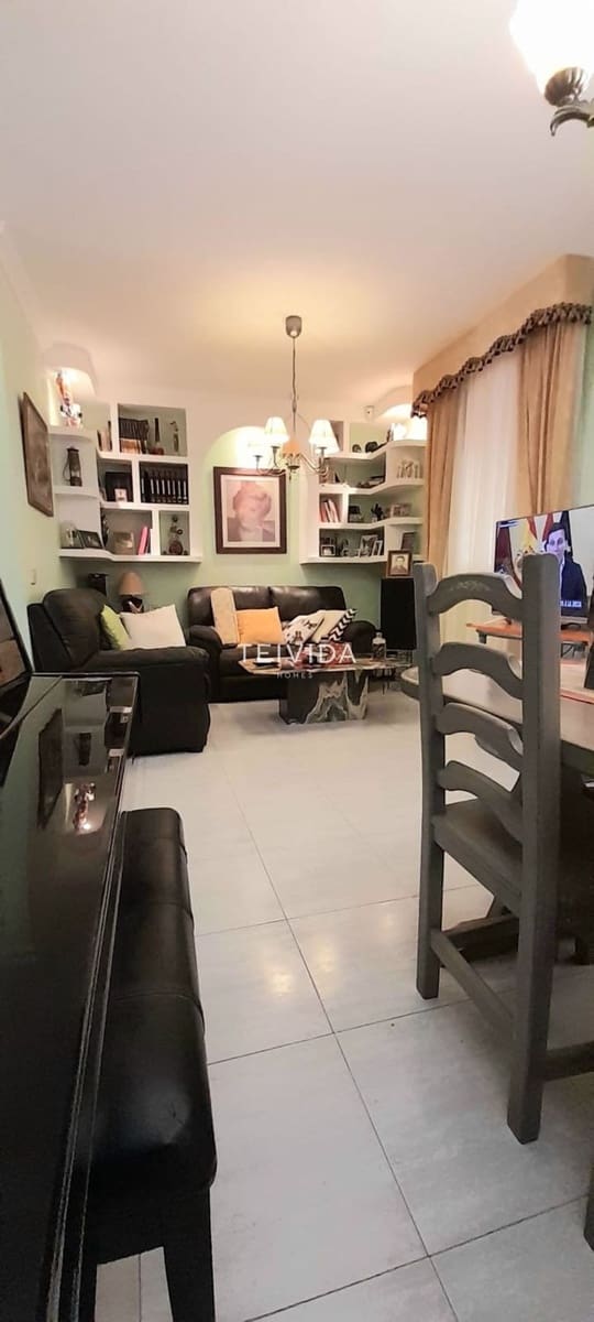 3 bedroom Villa for sale in Las Rosas (Las Galletas) with garage - € 399,900 (Ref: 9610607)