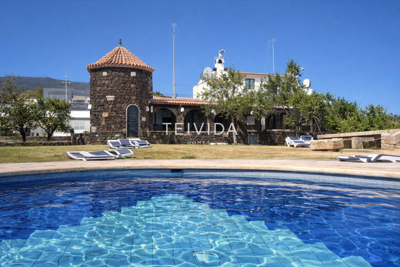 Chalet de 3 habitaciones en Santa Cruz de Tenerife en alquiler con piscina garaje - 2.900 € (Ref: 9614180)