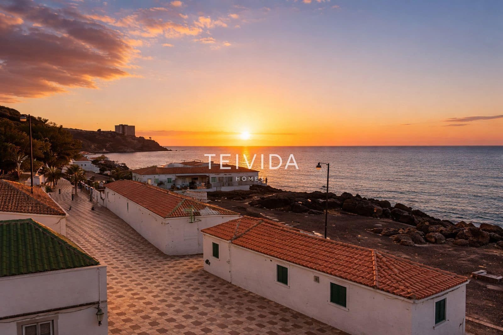 4 bedroom Restaurant/Bar for sale in Arona - € 250,000 (Ref: 9614181)