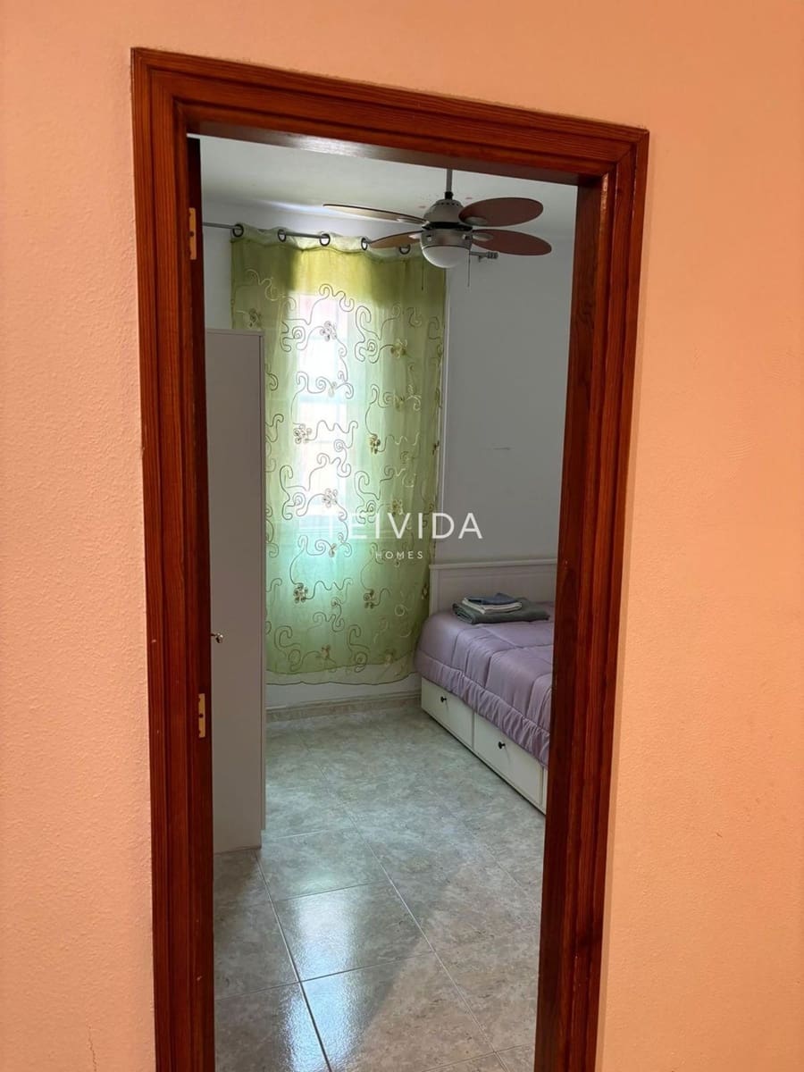 3 soveværelse Byhus til salg i Las Rosas (Las Galletas) - € 333.000 (Ref: 9618800)