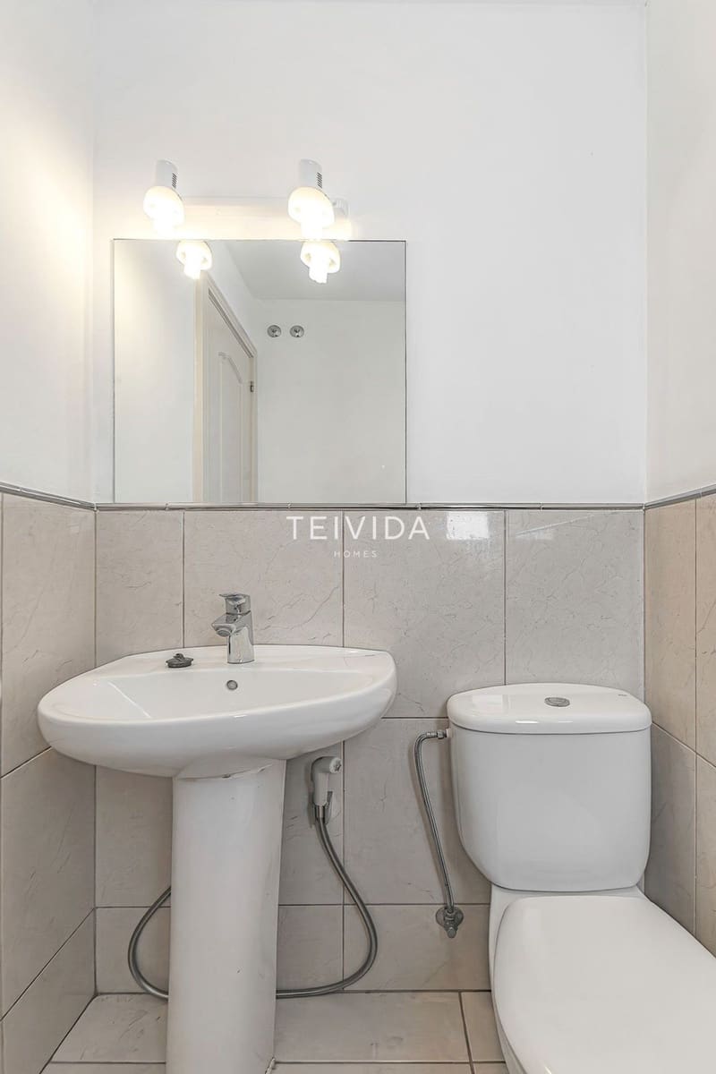 3 soverom Hus til salgs i Playa del Duque med svømmebasseng garasje - € 885 000 (Ref: 9626306)