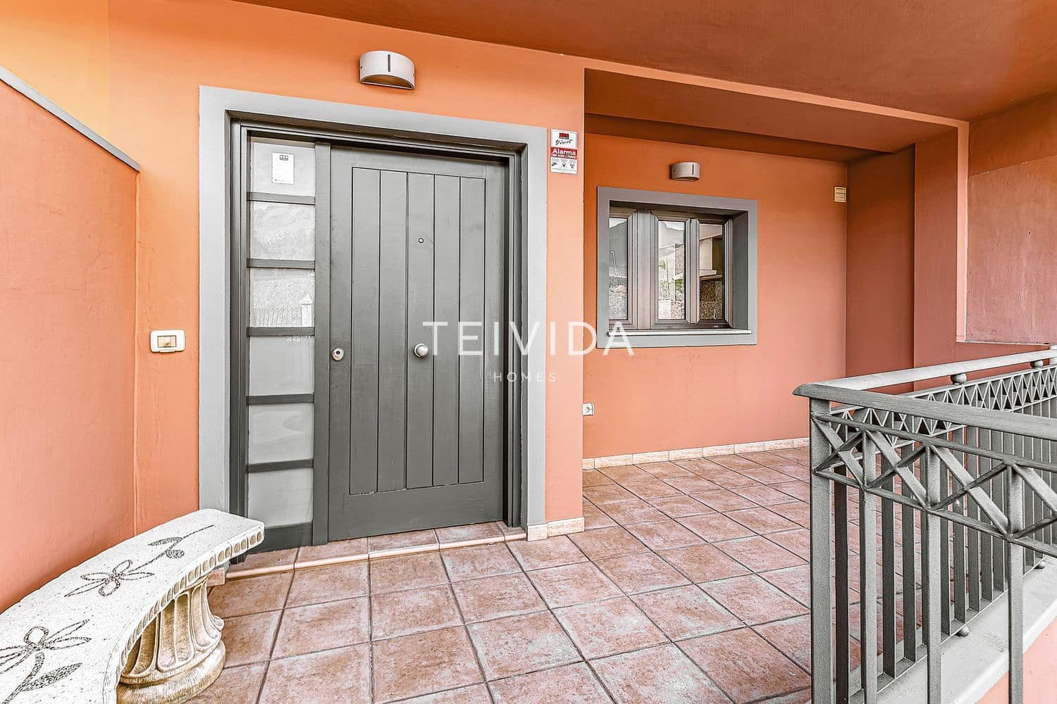 3 soverom Hus til salgs i Playa del Duque med svømmebasseng garasje - € 885 000 (Ref: 9626306)