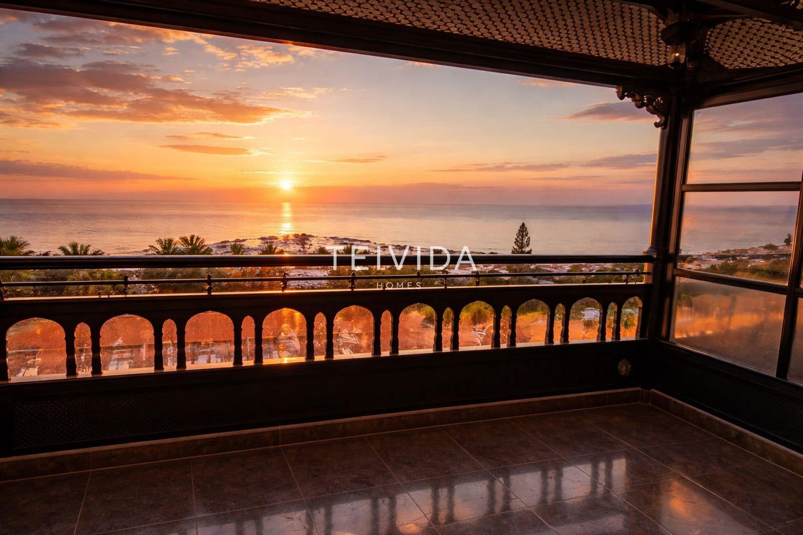 Ático de 1 habitación en Puerto de la Cruz en venta con piscina - 180.000 € (Ref: 9629253)