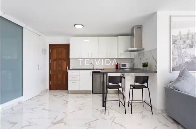 Leilighet til salgs i Santa Cruz de Tenerife - € 315 000 (Ref: 9635084)