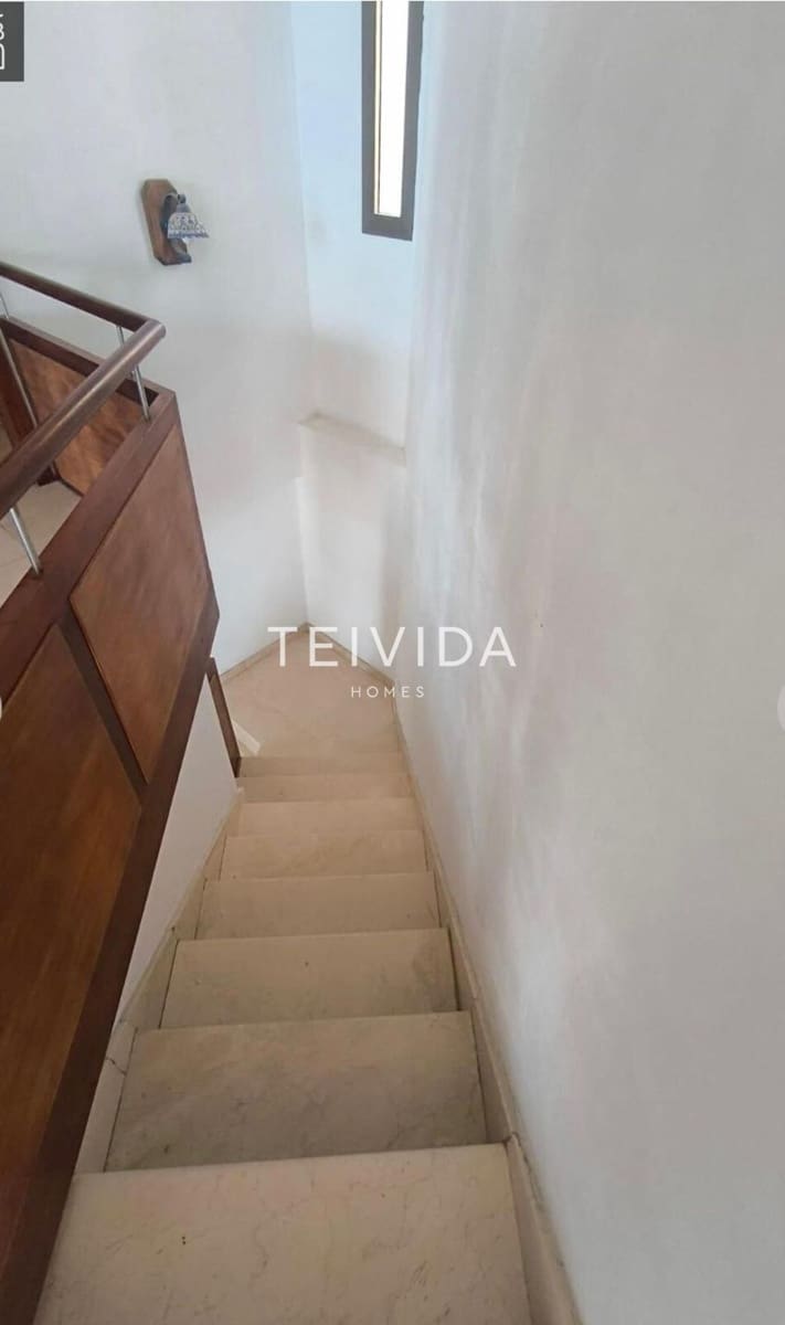 3 bedroom Villa for rent in Candelaria with garage - € 2,300 (Ref: 9635085)