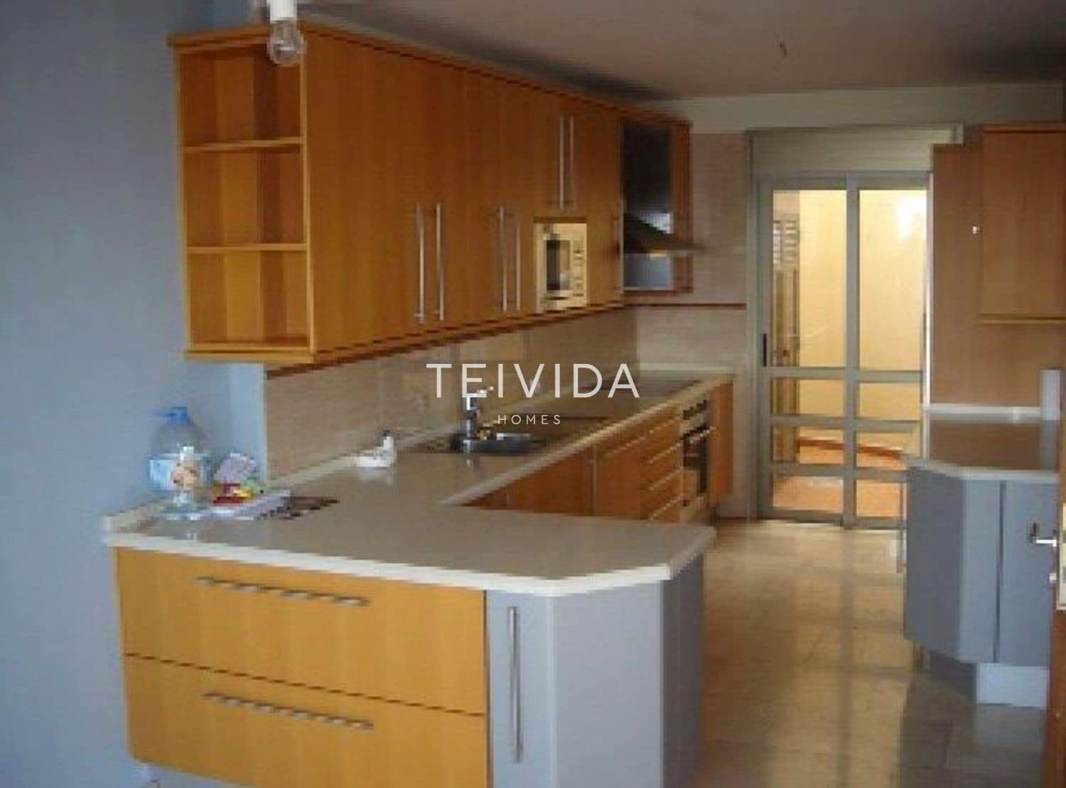 3 bedroom Villa for rent in Candelaria with garage - € 2,300 (Ref: 9635085)