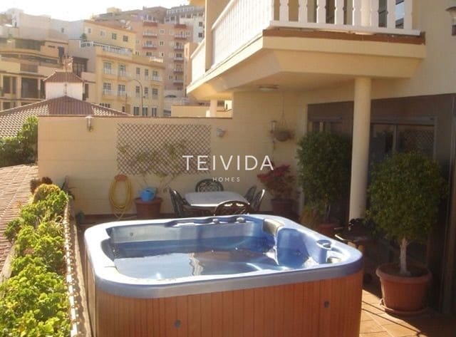 3 bedroom Villa for rent in Candelaria with garage - € 2,300 (Ref: 9635085)