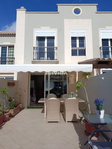 2 slaapkamer Huis te koop in Chayofa, Arona met garage - € 465.000 (Ref: 9650429)