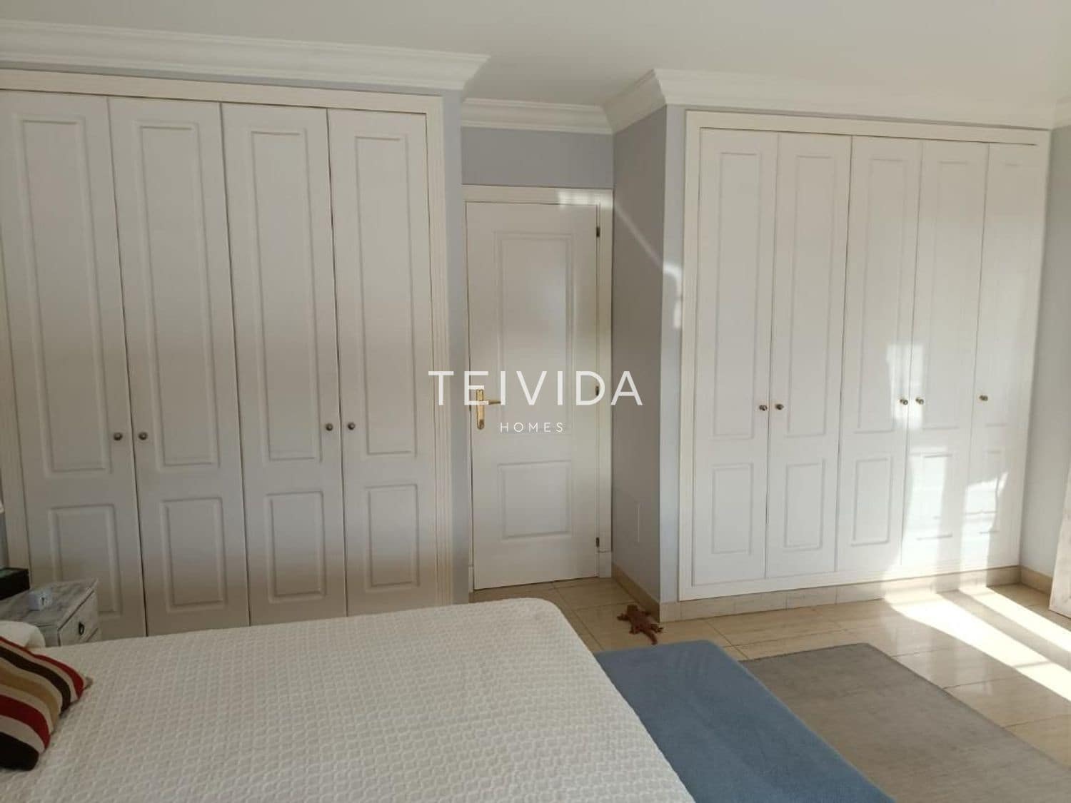 2 slaapkamer Huis te koop in Chayofa met garage - € 465.000 (Ref: 9650429)