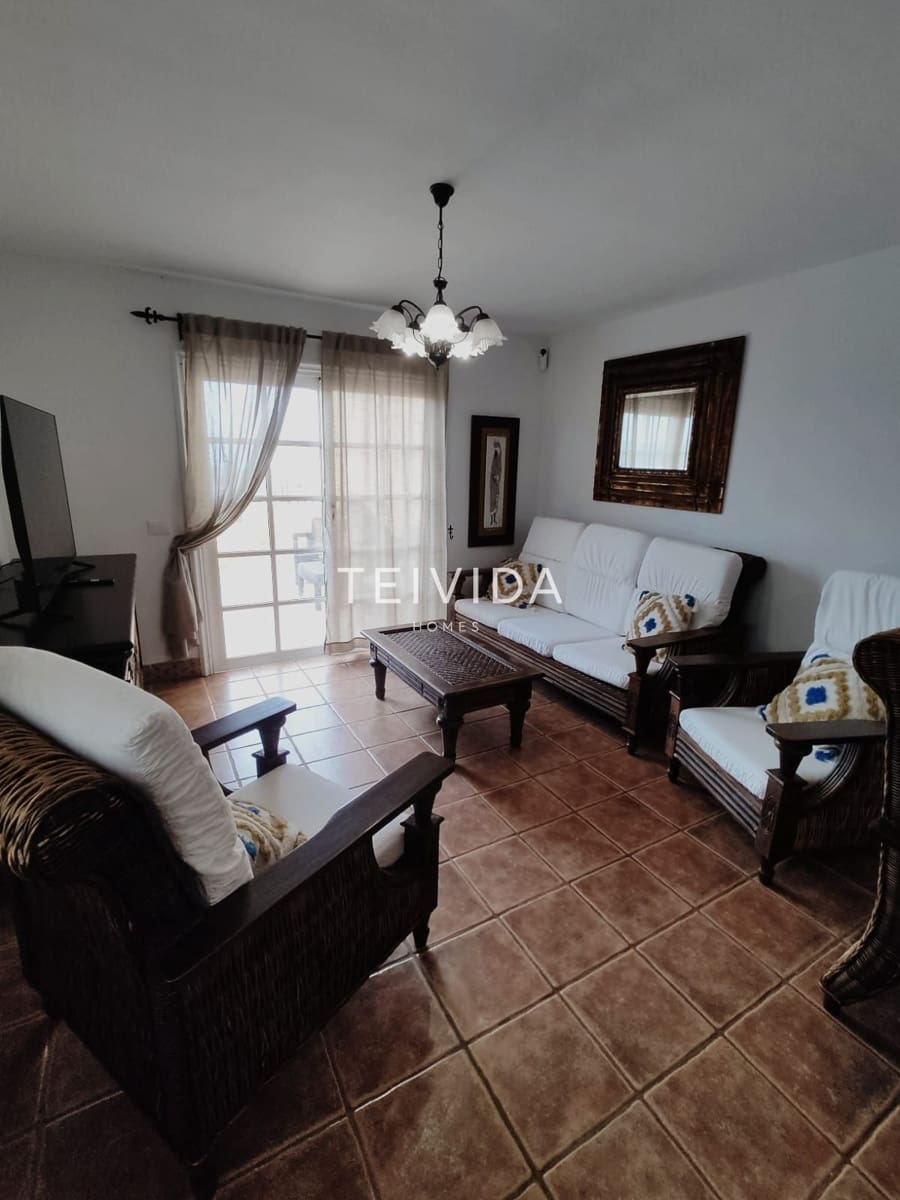 2 slaapkamer Huis te huur in Callao Salvaje met zwembad garage - € 1.900 (Ref: 9650430)