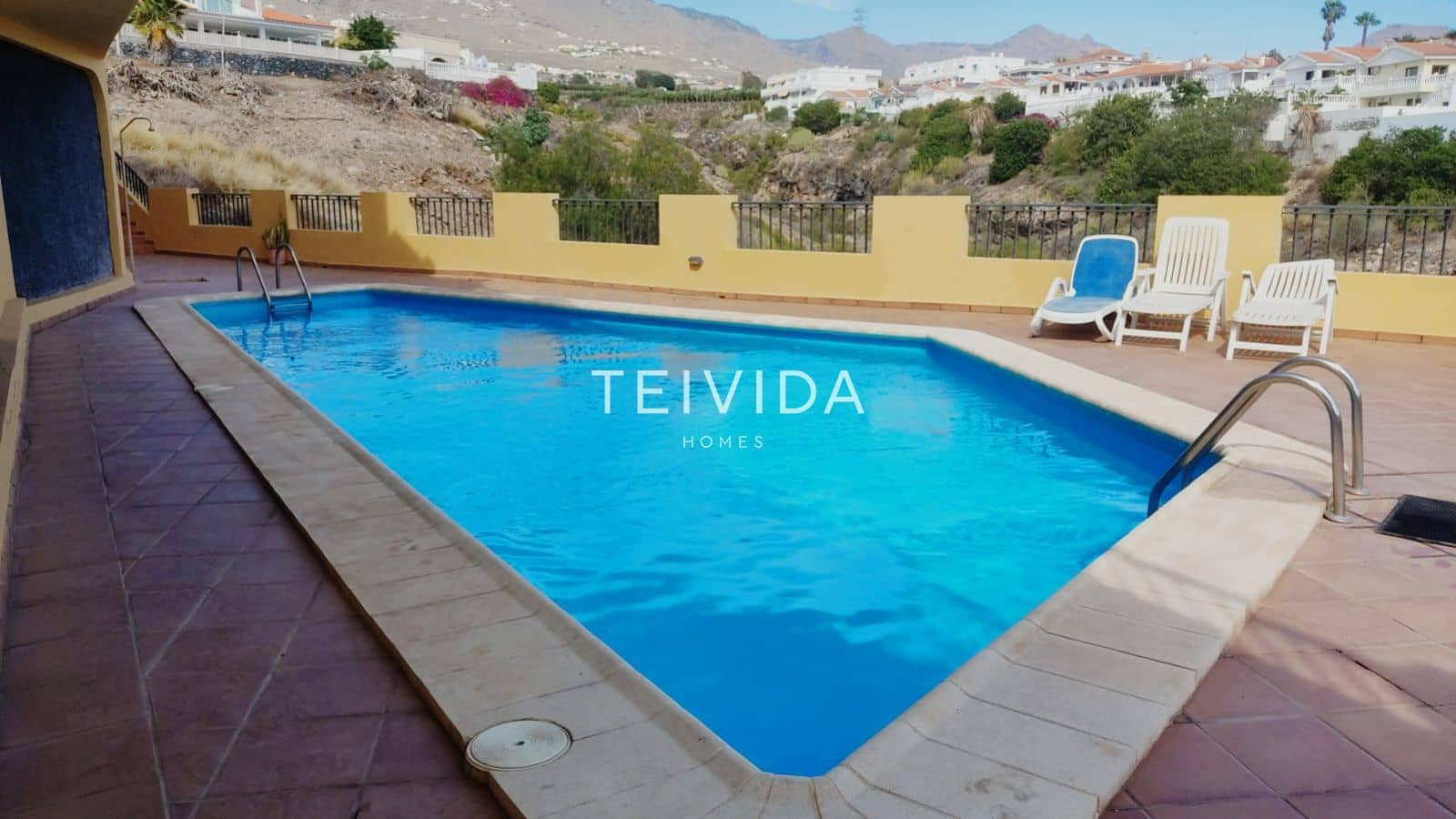 2 slaapkamer Huis te huur in Callao Salvaje met zwembad garage - € 1.900 (Ref: 9650430)