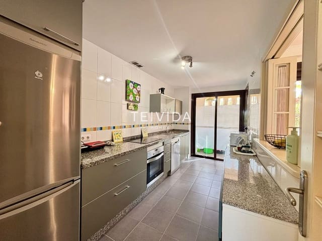 Piso de 4 habitaciones en Golf del Sur, San Miguel de Abona en alquiler con piscina garaje - 2.400 € (Ref: 9650934)