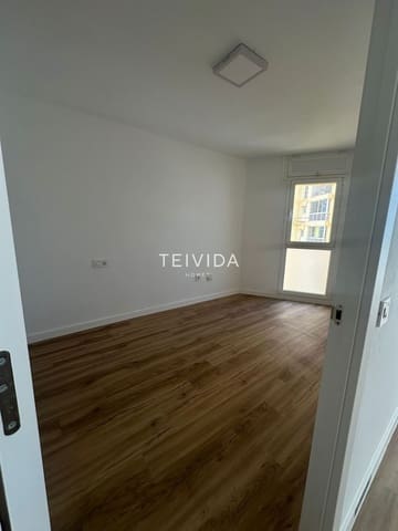 1 quarto Apartamento para venda em Playa de las Americas, Arona com piscina - 280 000 € (Ref: 9656873)