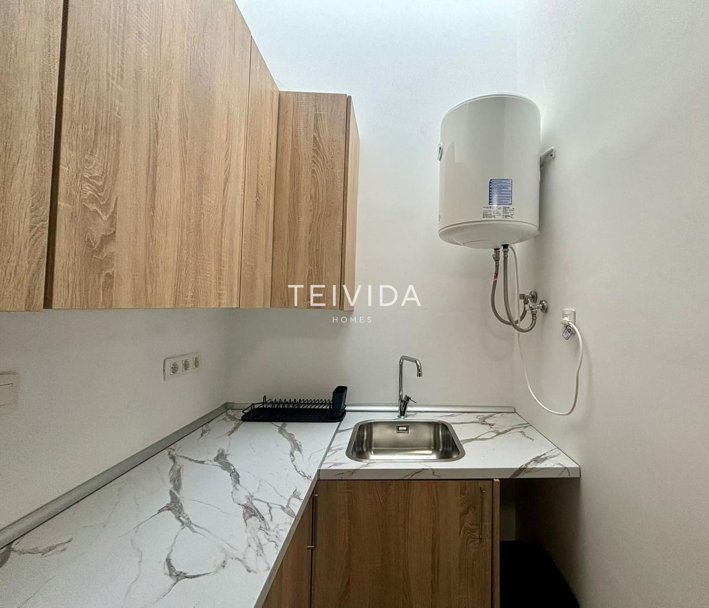 1 bedroom Flat for rent in Arico - € 850 (Ref: 9665648)