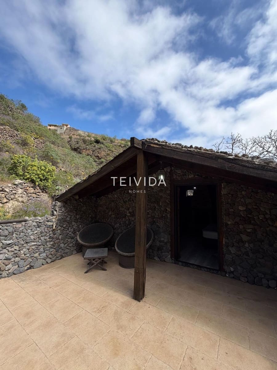 2 slaapkamer Villa te huur in Guimar met zwembad garage - € 1.950 (Ref: 9669317)