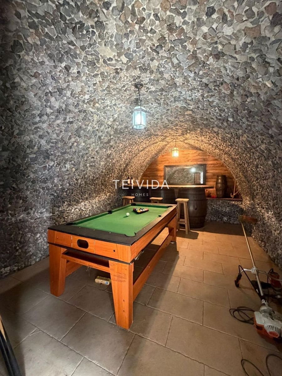 2 slaapkamer Villa te huur in Guimar met zwembad garage - € 1.950 (Ref: 9669317)