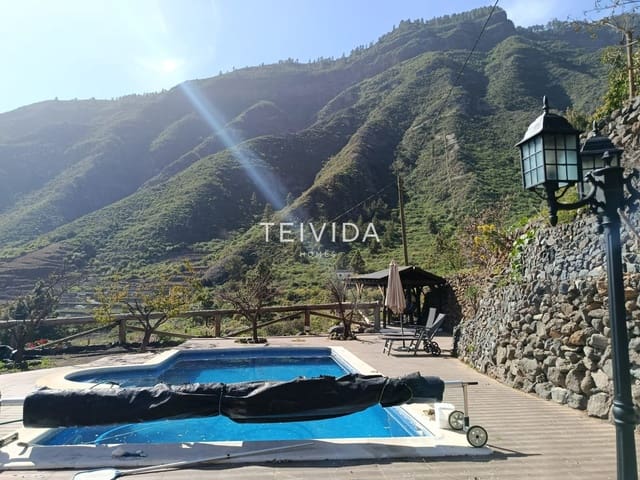 Villa/Maison de 2 chambres à louer à Güímar avec piscine garage - 1 800 € (Ref: 9669317)