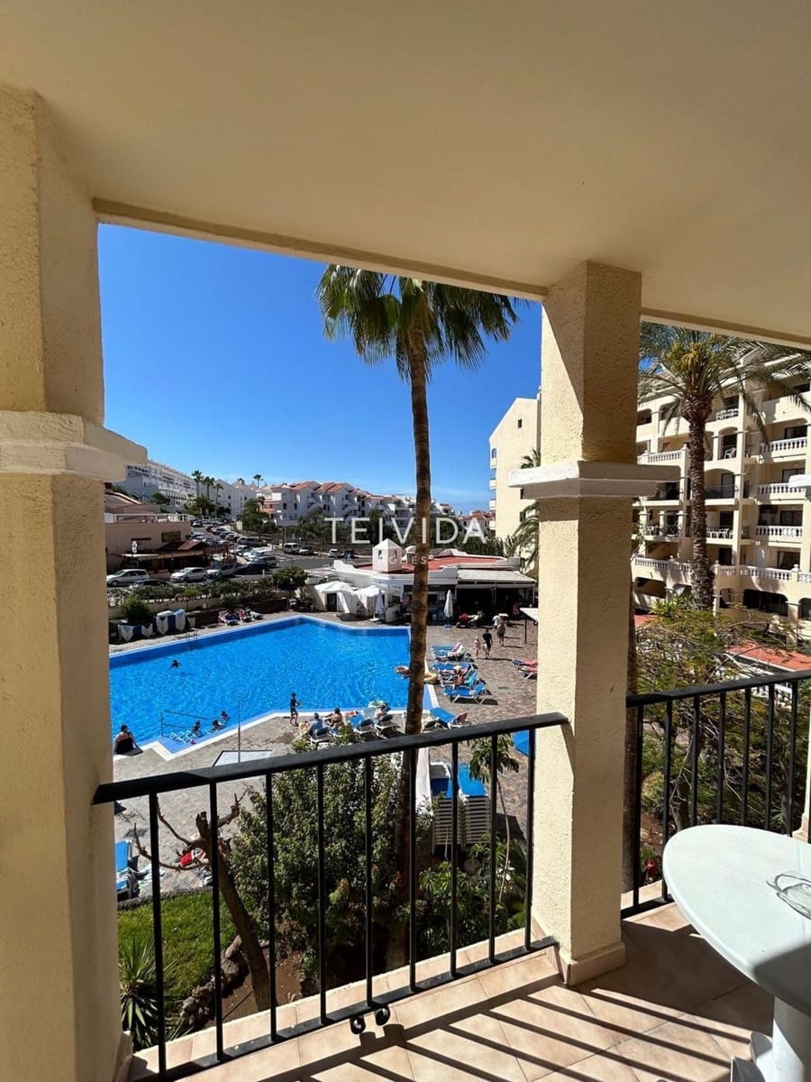 Lejlighed til salg i Los Cristianos med swimmingpool - € 235.000 (Ref: 9669580)