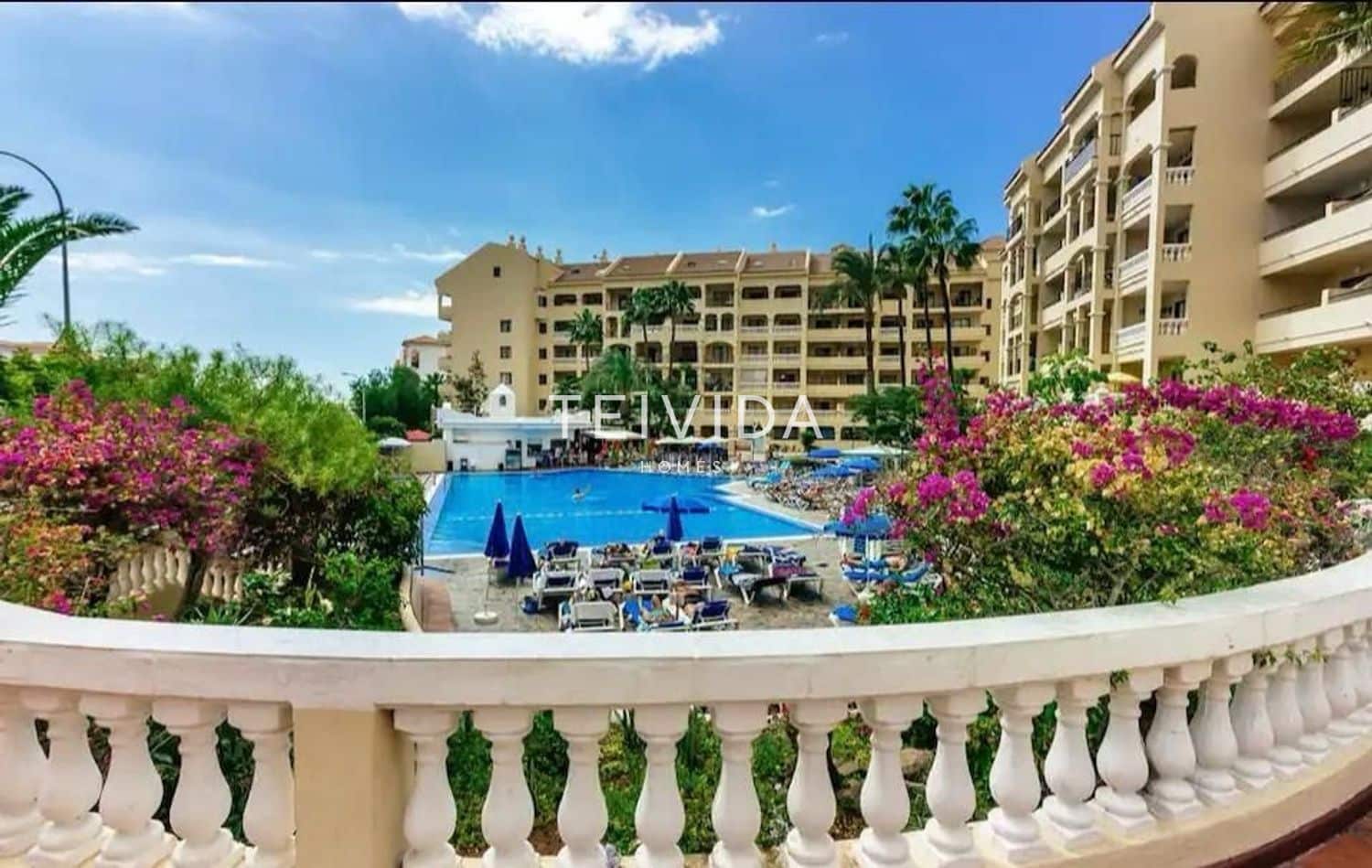 Lejlighed til salg i Los Cristianos med swimmingpool - € 235.000 (Ref: 9669580)