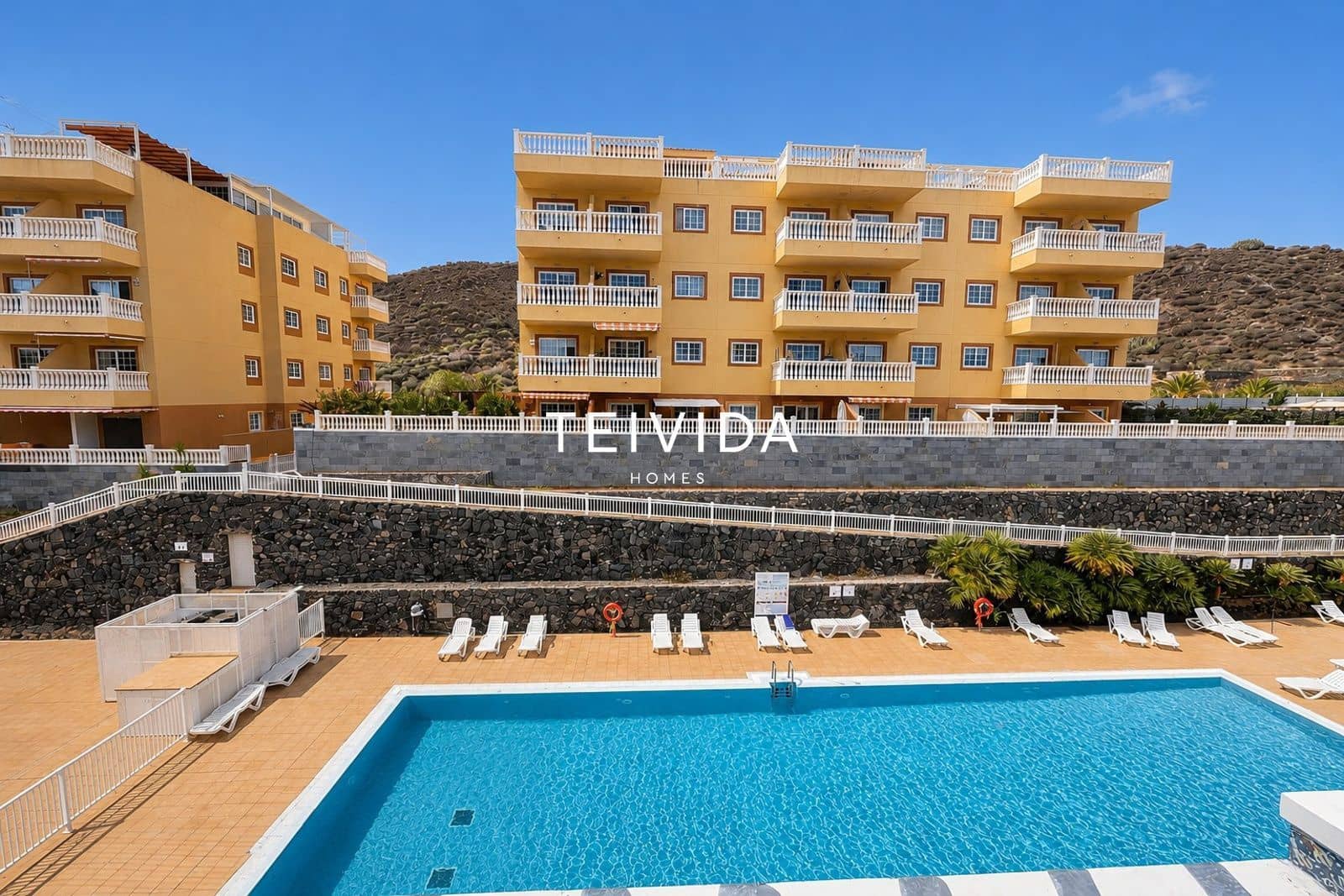 2 bedroom Flat for rent in Palm-Mar with pool garage - € 1,450 (Ref: 9672128)