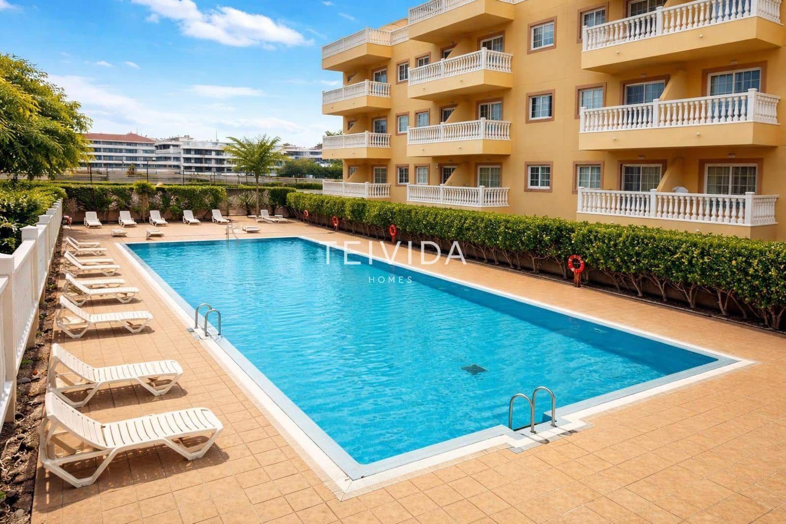 Piso de 2 habitaciones en Palm-Mar en alquiler con piscina garaje - 1.550 € (Ref: 9673640)