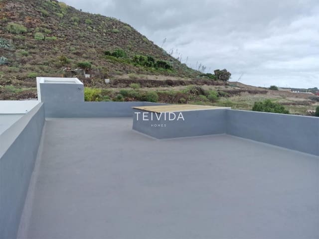 Piso de 3 habitaciones en San Cristóbal de La Laguna en venta con garaje - 255.000 € (Ref: 9675087)