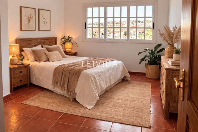 Piso de 3 habitaciones en San Cristóbal de La Laguna en venta con garaje - 255.000 € (Ref: 9675087)