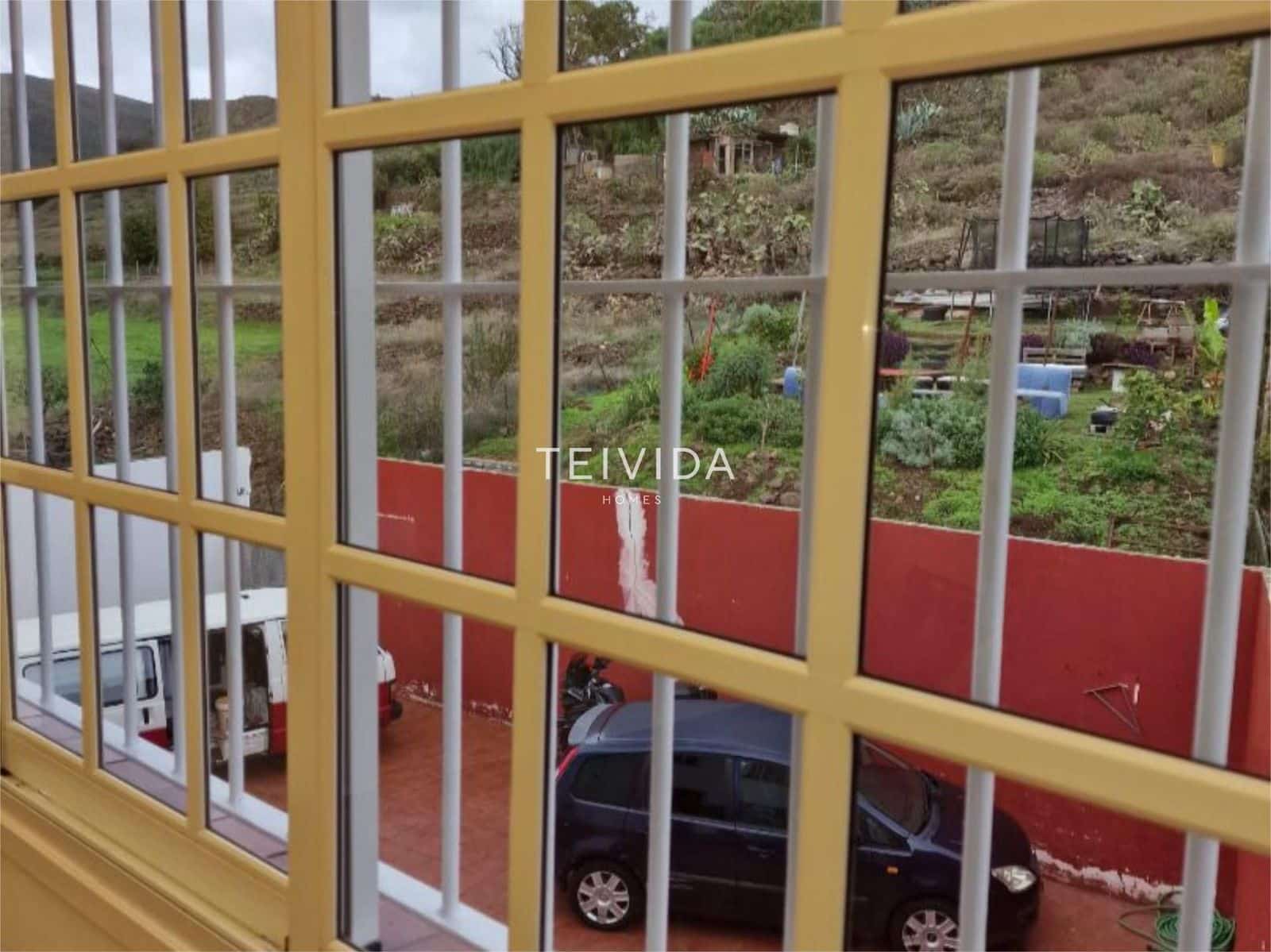 Piso de 3 habitaciones en San Cristóbal de La Laguna en venta con garaje - 255.000 € (Ref: 9675087)