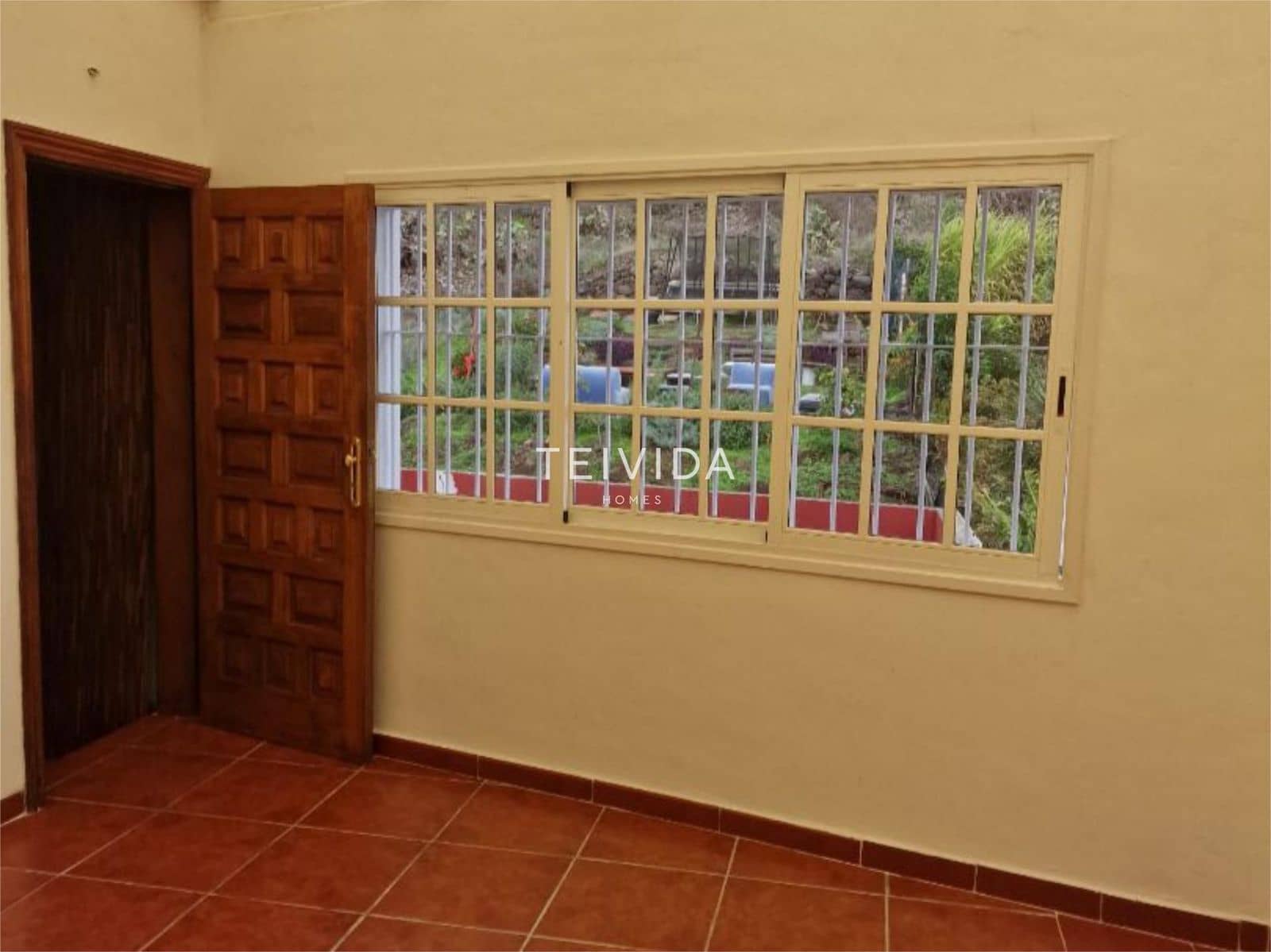 Piso de 3 habitaciones en San Cristóbal de La Laguna en venta con garaje - 255.000 € (Ref: 9675087)