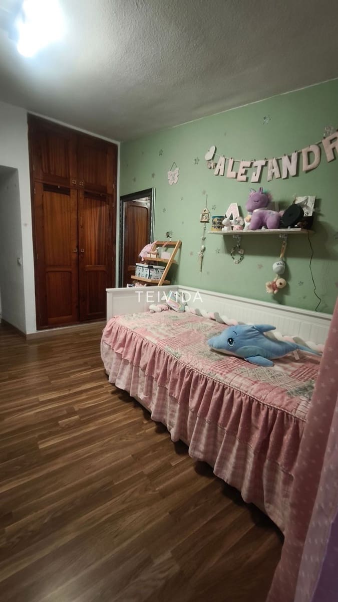 2 slaapkamer Flat te koop in El Rosario met zwembad garage - € 379.000 (Ref: 9679108)