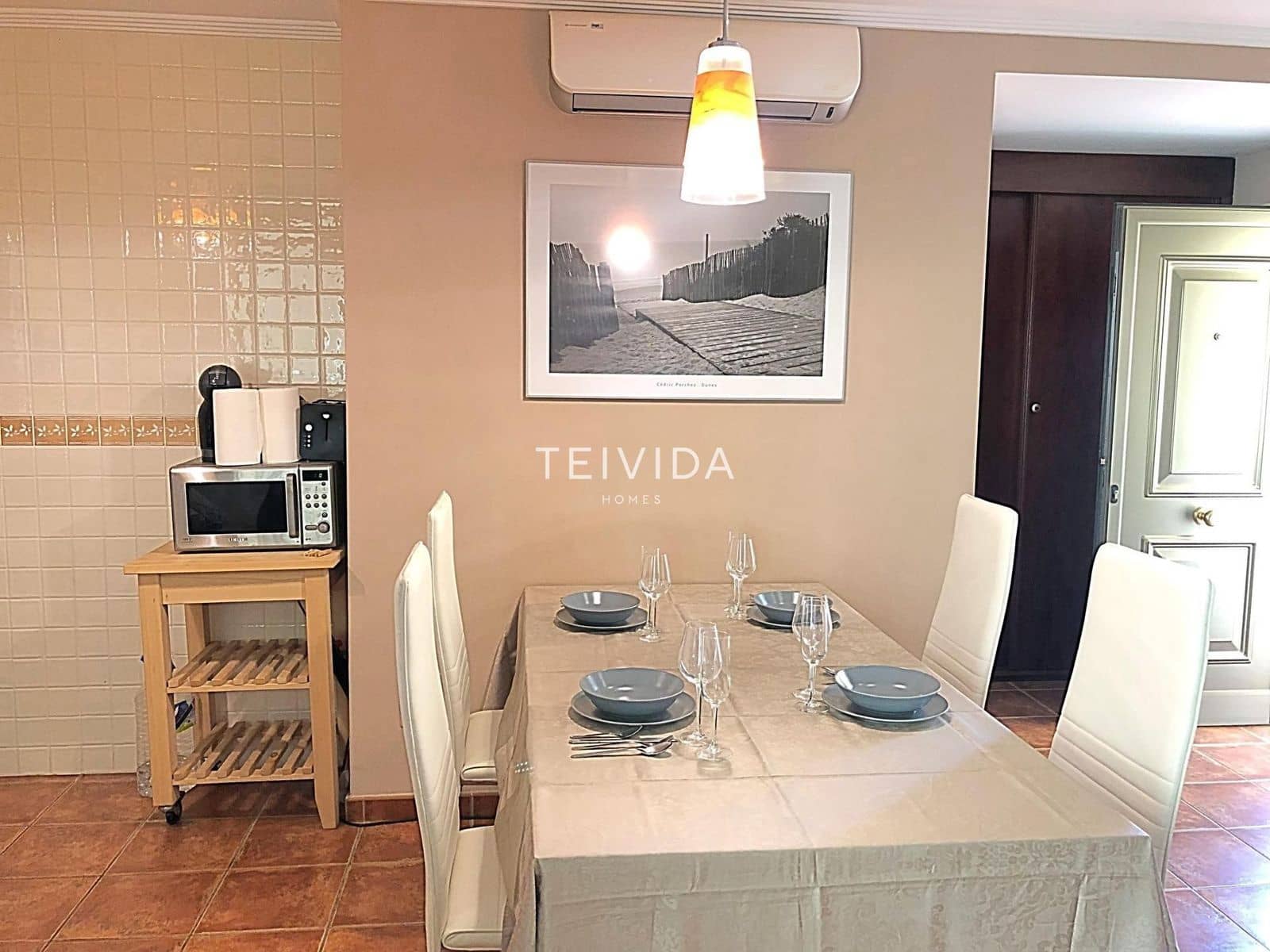 2 bedroom Townhouse for sale in Los Abrigos with pool garage - € 577,000 (Ref: 9687487)