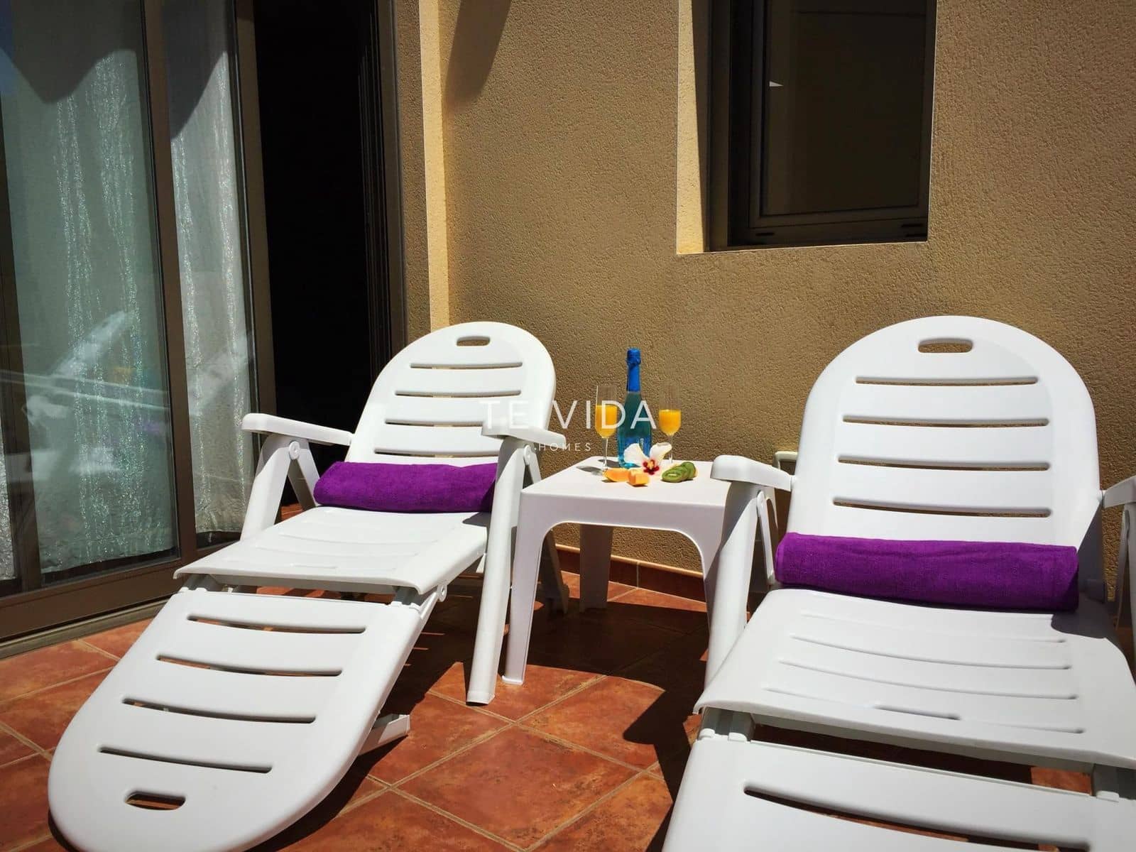 2 bedroom Townhouse for sale in Los Abrigos with pool garage - € 577,000 (Ref: 9687487)