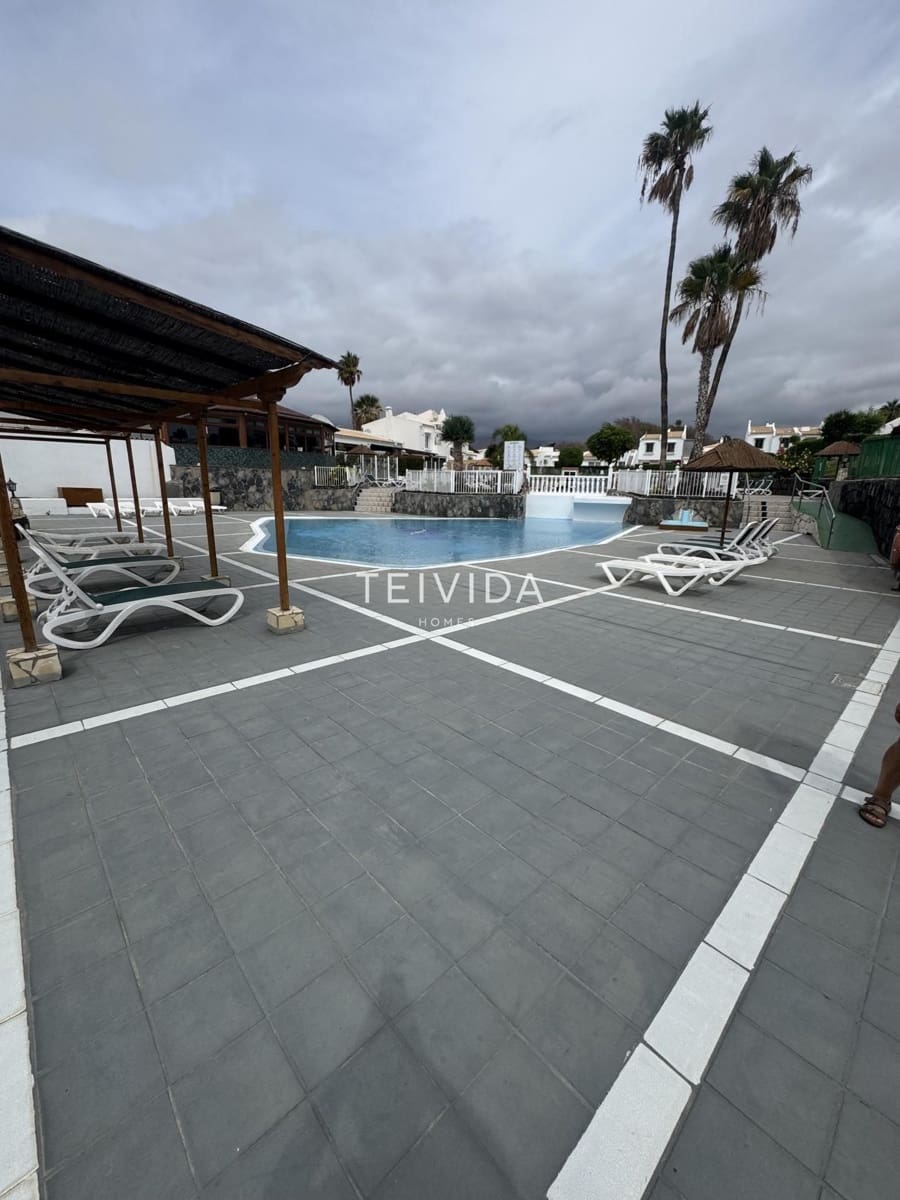 2 bedroom Townhouse for sale in Golf del Sur with pool - € 349,000 (Ref: 9694055)