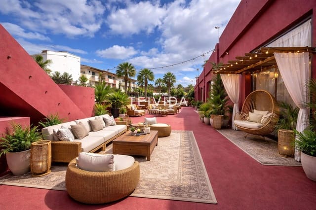 Restaurant/Bar for sale in Granadilla de Abona - € 489,900 (Ref: 9697828)