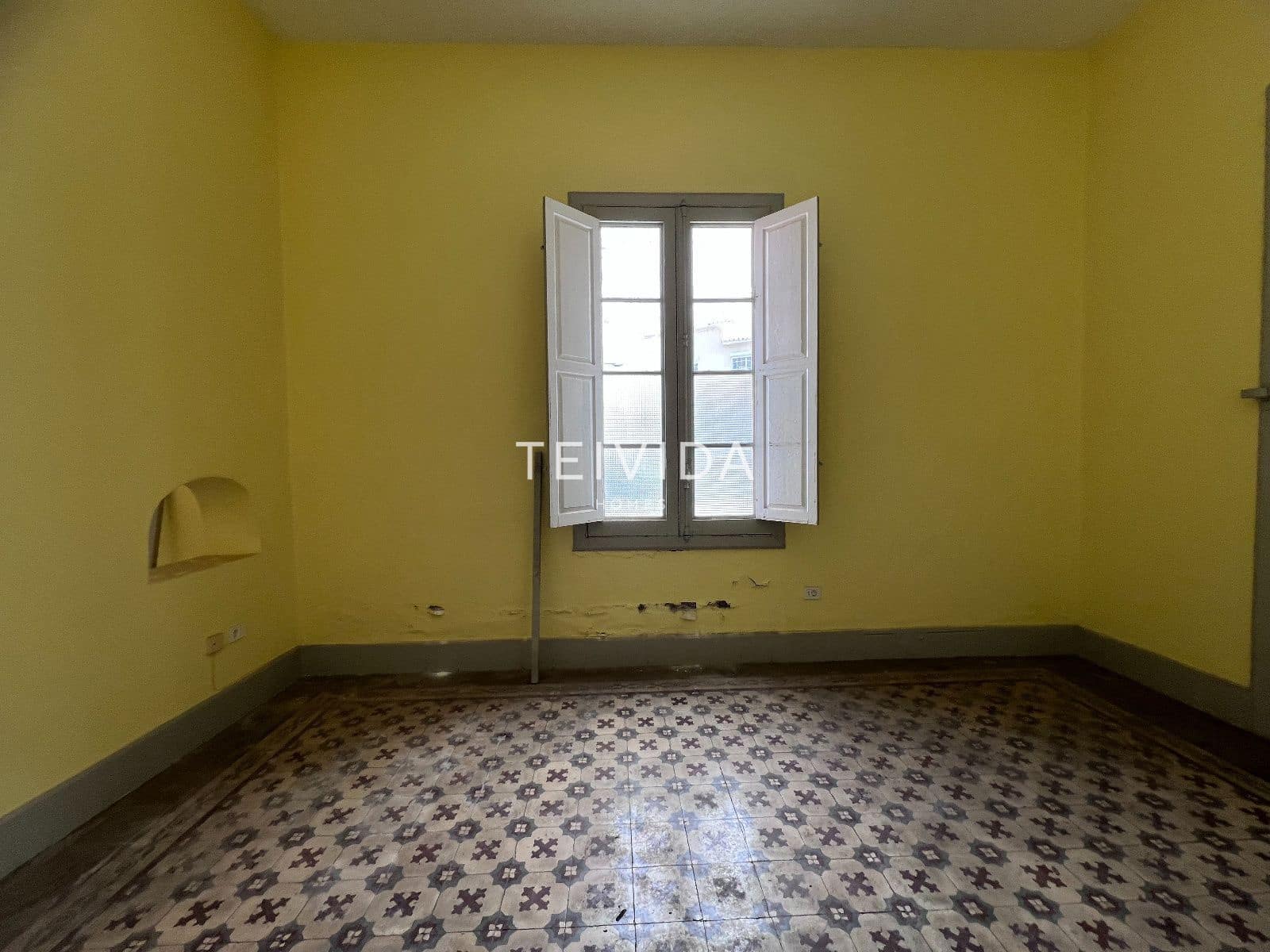 Restaurant/Bar for sale in Granadilla de Abona - € 489,900 (Ref: 9697828)