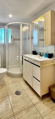 1 makuuhuone Asunto vuokrattavana paikassa Playa de las Americas, Arona mukana uima-altaan - 1 400 € (Ref: 9707938)