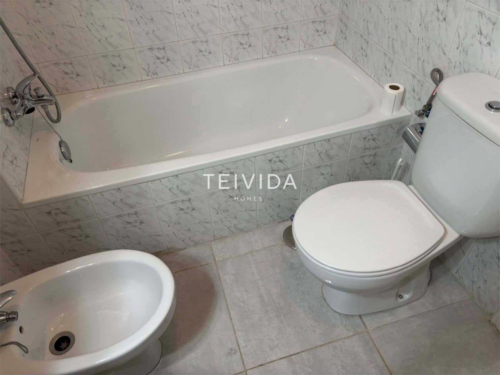 2 bedroom Flat for sale in Santa Cruz de Tenerife - € 185,000 (Ref: 9707939)