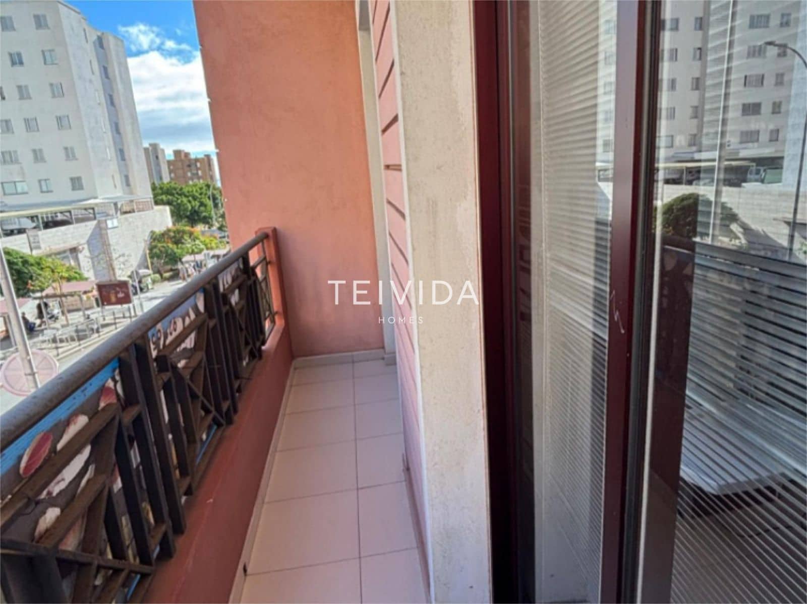 2 bedroom Flat for sale in Santa Cruz de Tenerife - € 185,000 (Ref: 9707939)