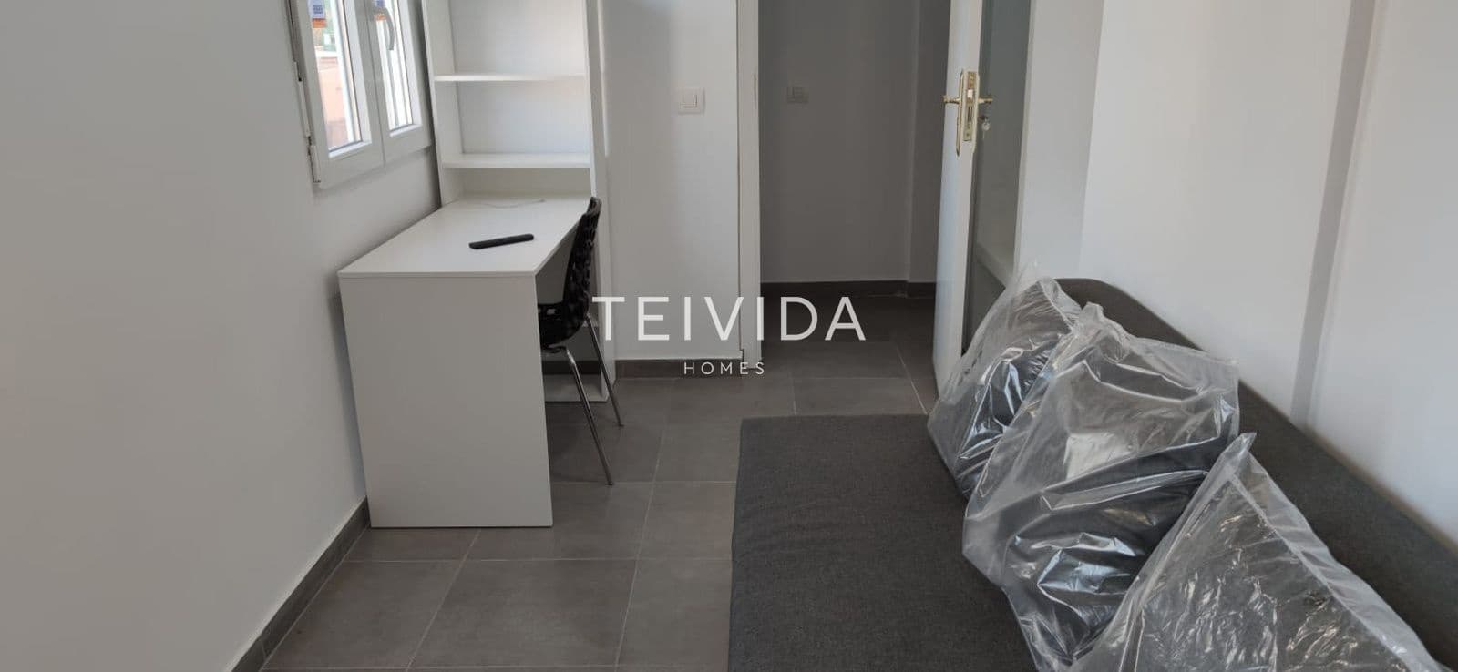 5 bedroom Flat for sale in Santa Cruz de Tenerife - € 239,000 (Ref: 9709249)