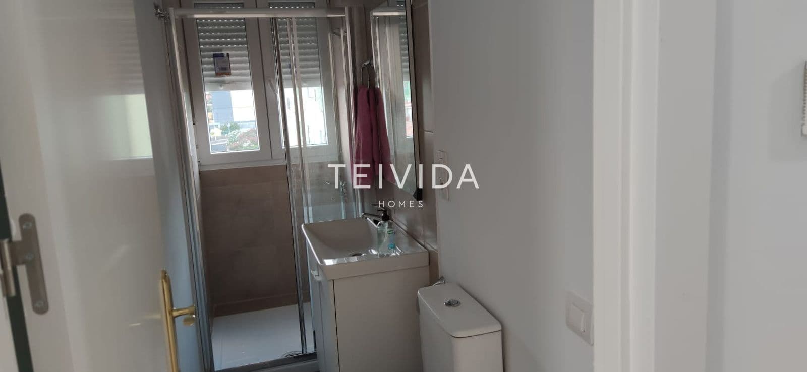 5 bedroom Flat for sale in Santa Cruz de Tenerife - € 239,000 (Ref: 9709249)