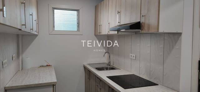 5 makuuhuone Asunto myytävänä paikassa Los Gladiolos, Santa Cruz de Tenerife - 239 000 € (Ref: 9709249)