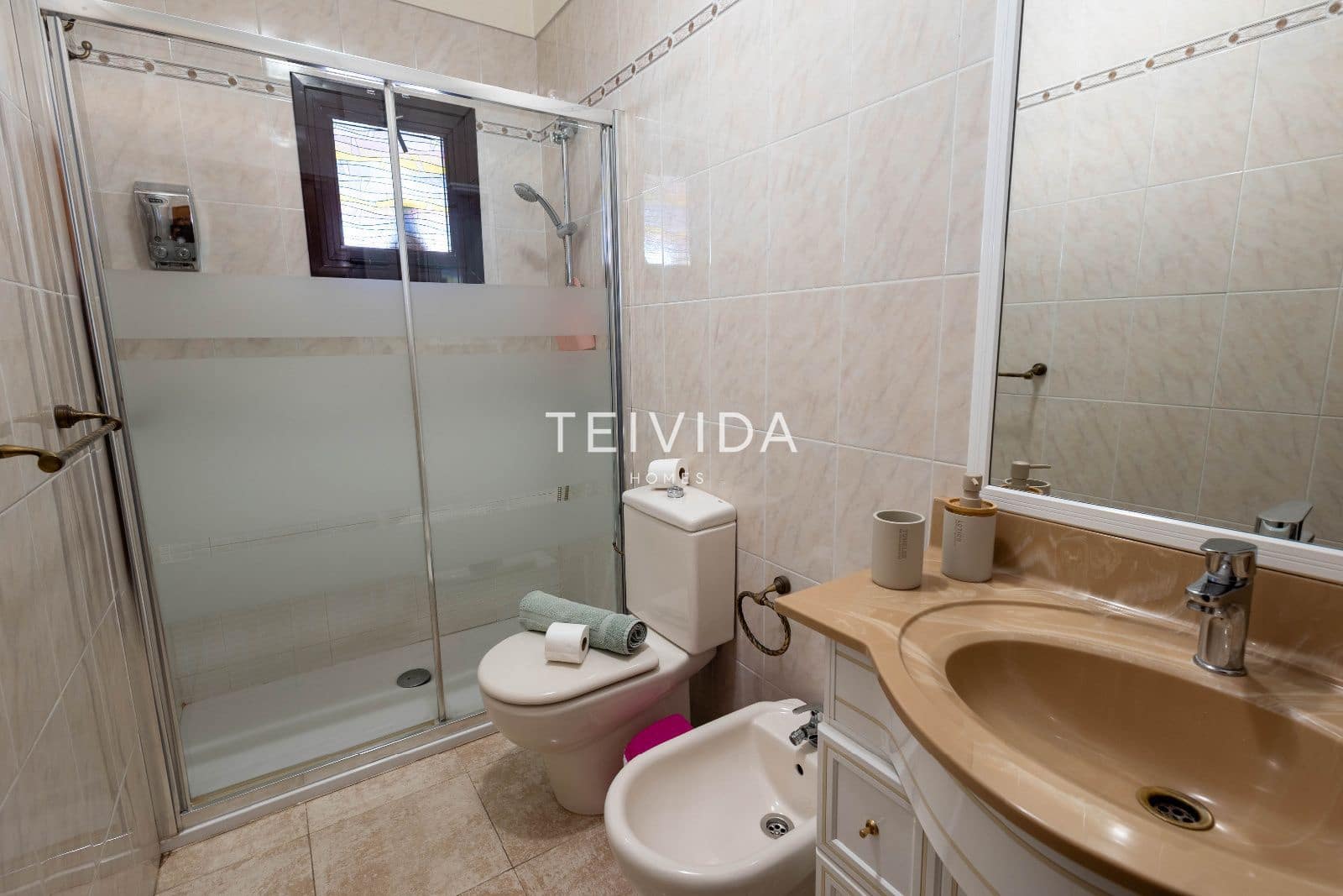 2 sovrum Lägenhet till salu i Los Cristianos - 580 000 € (Ref: 9713845)