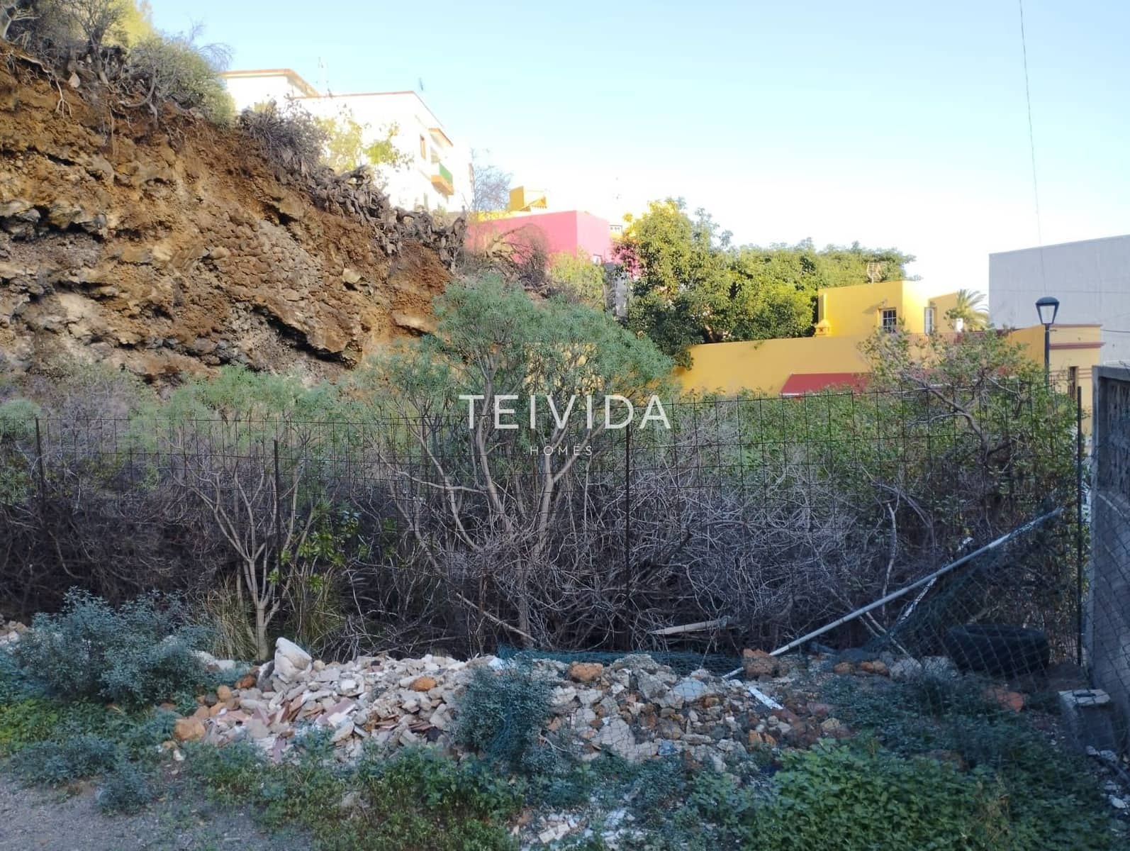 Building Plot for sale in Santa Cruz de Tenerife - € 65,000 (Ref: 9713847)