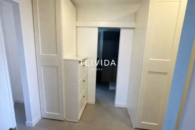 3 slaapkamer Flat te koop in Santa Cruz de Tenerife met garage - € 410.000 (Ref: 9720698)